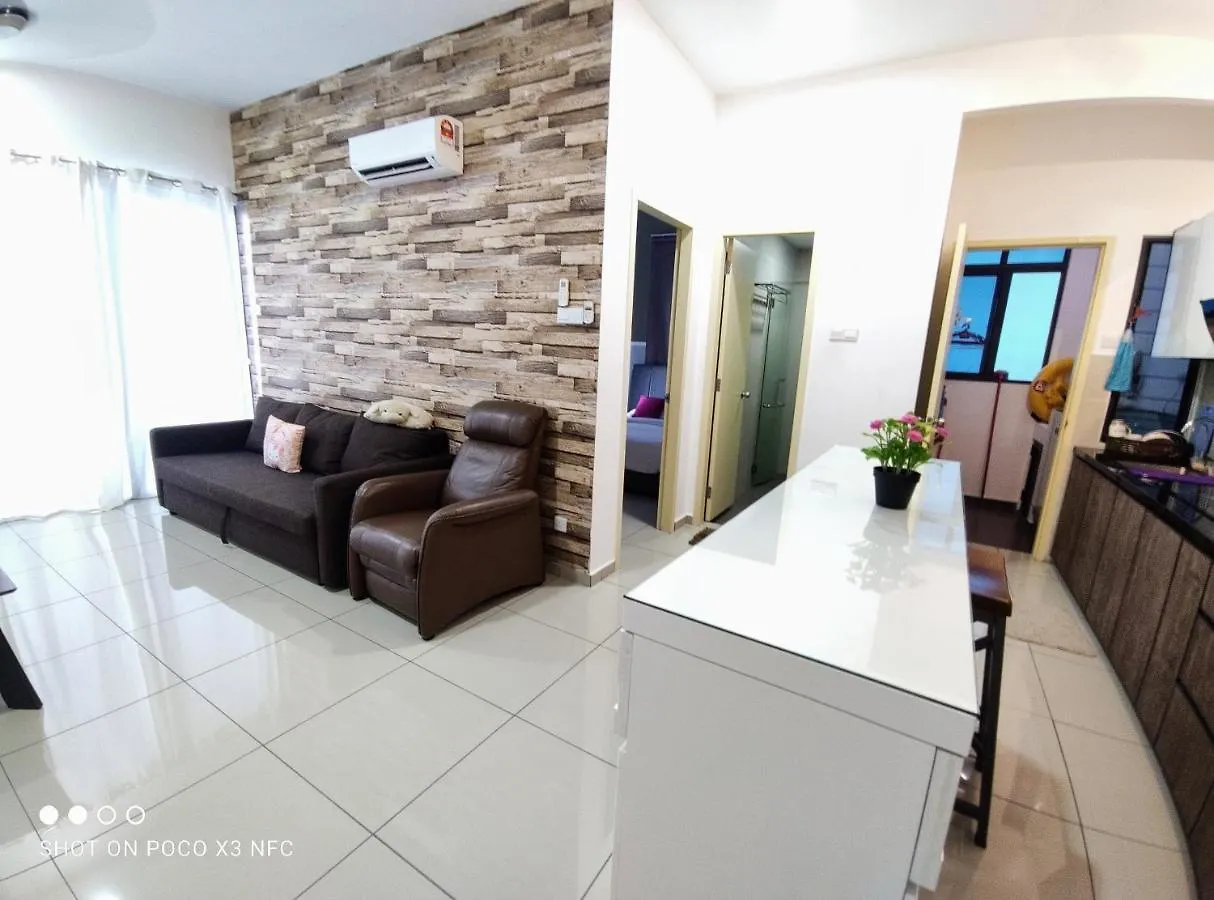 Atlantis Homestay Pool View 1210 Malacca 0*,  Malasia